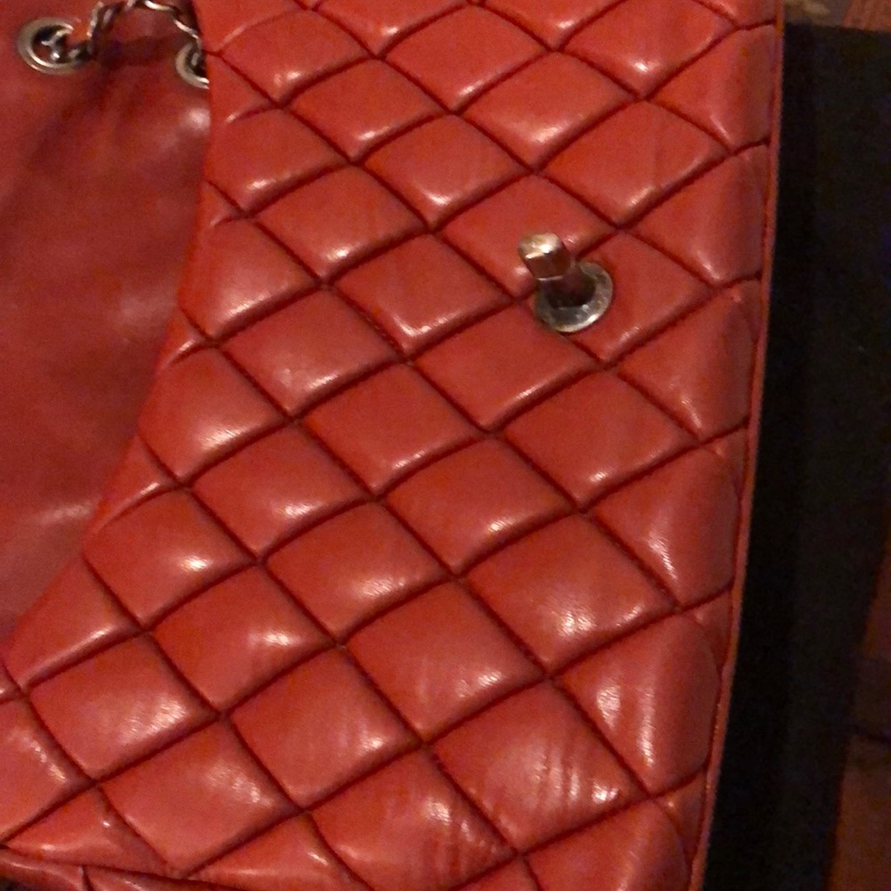Chanel red leather handbag—- sold - Picture 4 of 8